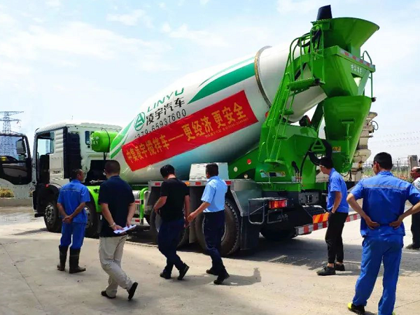 中集凌宇攪拌車全國巡展繼續(xù)：出征安徽，這一組合果然豪橫！