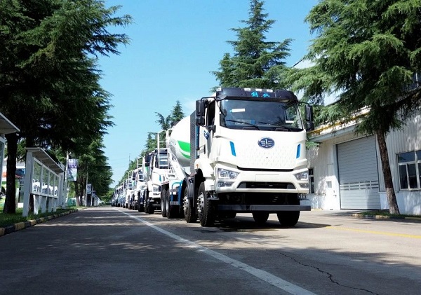 【發(fā)車新聞】花開(kāi)盛夏好風(fēng)光，蒸蒸日上交付時(shí)